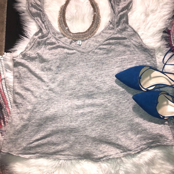 Express Heathered Grey Ruffle Tank - Picture 3 of 5